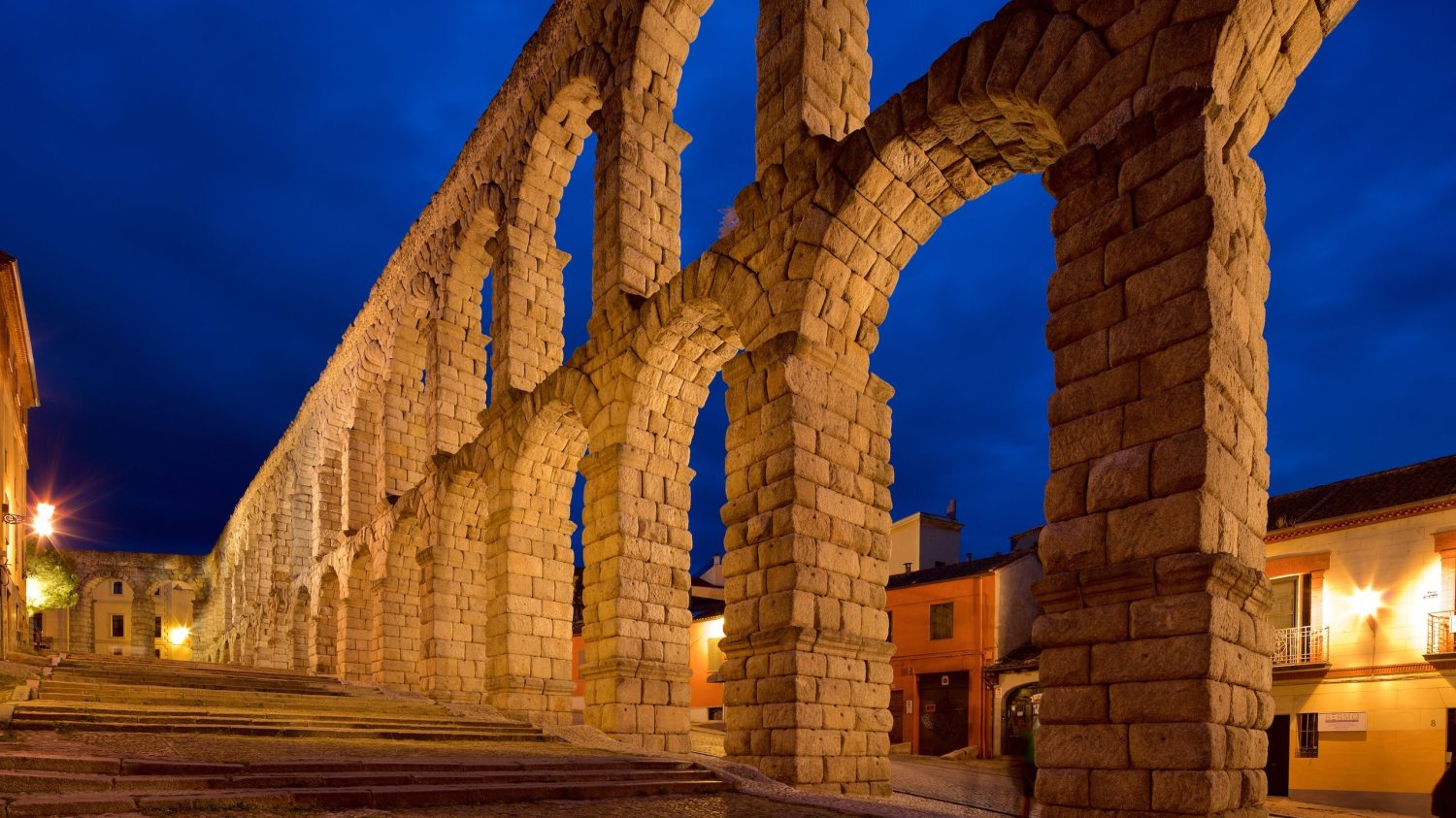 Gigantes de la historia: el legado inmortal del Acueducto de Segovia 2 Moncloa UNA TESTIGO SILENTE DE LA HISTORIA