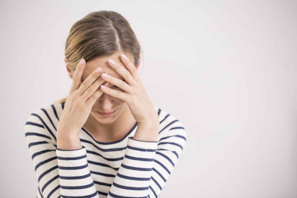 5 tipos de dolores de cabeza que no son migraña y deben ponerte en alerta 2 Moncloa No dudes en consultar con un médico si presentas estos dolores de cabeza