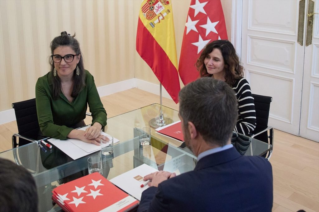 Migración y vivienda enfrentan a Bergerot y Ayuso 2 Moncloa Migración y vivienda enfrentan a Bergerot y Ayuso | Foto: Europa Press