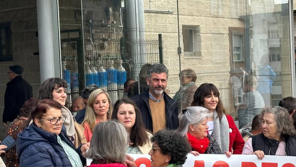 El pasado oculto de Ramón Sarmiento, número 1 de Sumar por Pontevedra 1 Moncloa El pasado oculto de Ramón Sarmiento, número 1 de Sumar por Pontevedra | Foto: Europa Press