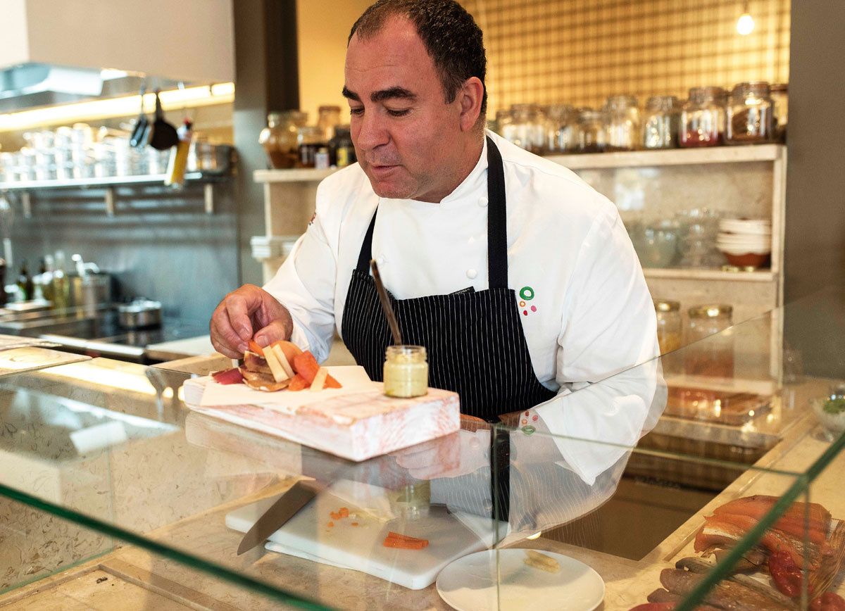 Jose Andrés nos revela su secreto para su innovadora técnica molecular en la cocina 1 Moncloa EL RENACIMIENTO DE LA COCINA: LA ERA MOLECULAR