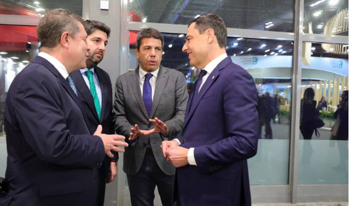 Page y Mazón reabren la guerra del agua tras su reconciliación en Fitur