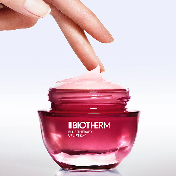 Red Algae de la línea Blue Therapy Uplift de Biotherm cosmeticos