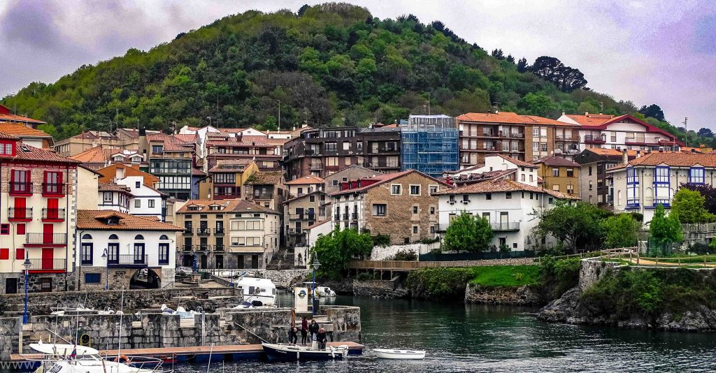 Sevilla a coste cero: Más de 50 planes gratuitos que te invitan a descubrir la ciudad sin límites 3 Moncloa ESPACIOS NATURALES: VERDE QUE TE QUIERO VERDE