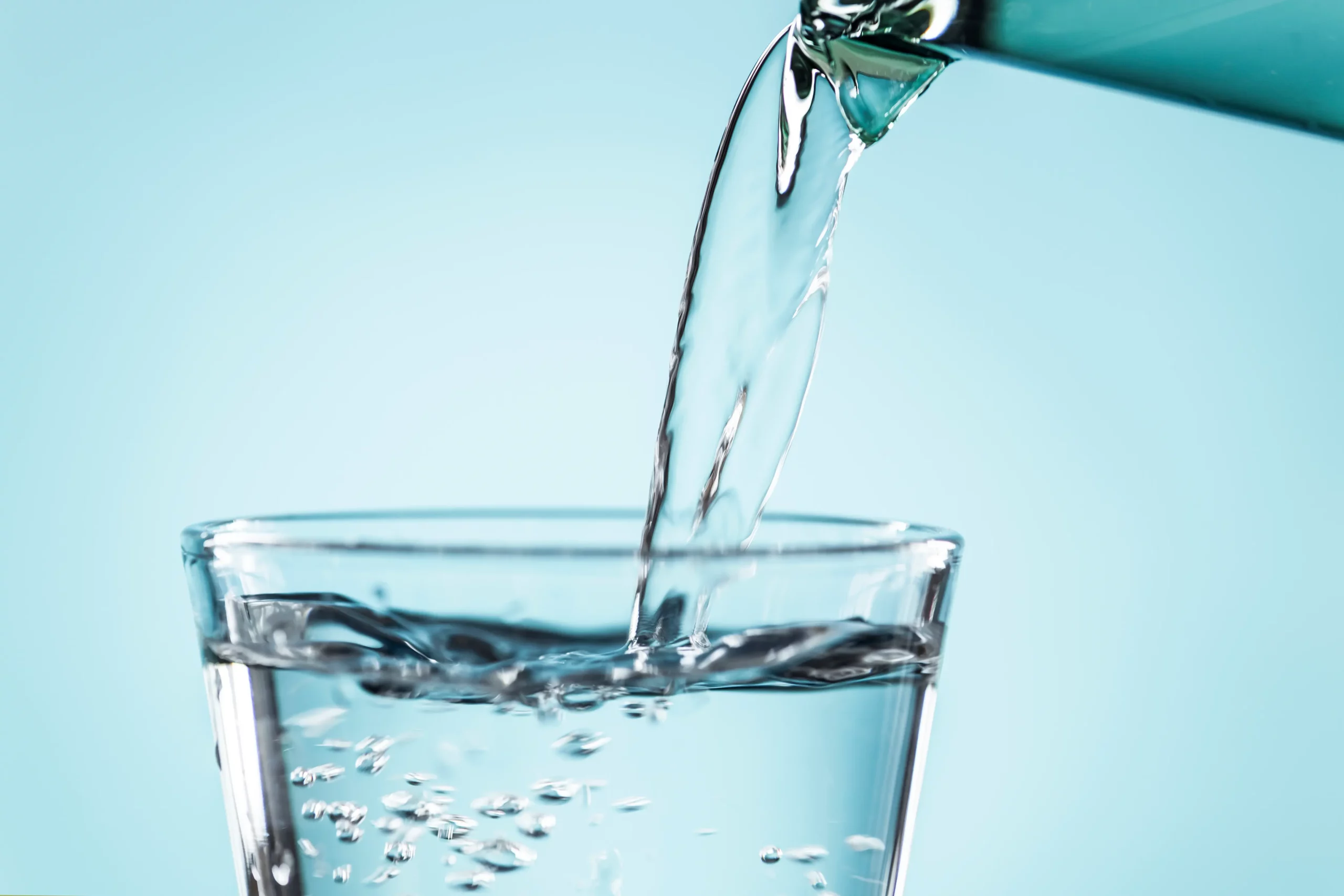¿Bajar de peso solo con agua? El método japonés que promete milagros 4 Moncloa LOS DESAFÍOS DE LA DIETA DEL AGUA