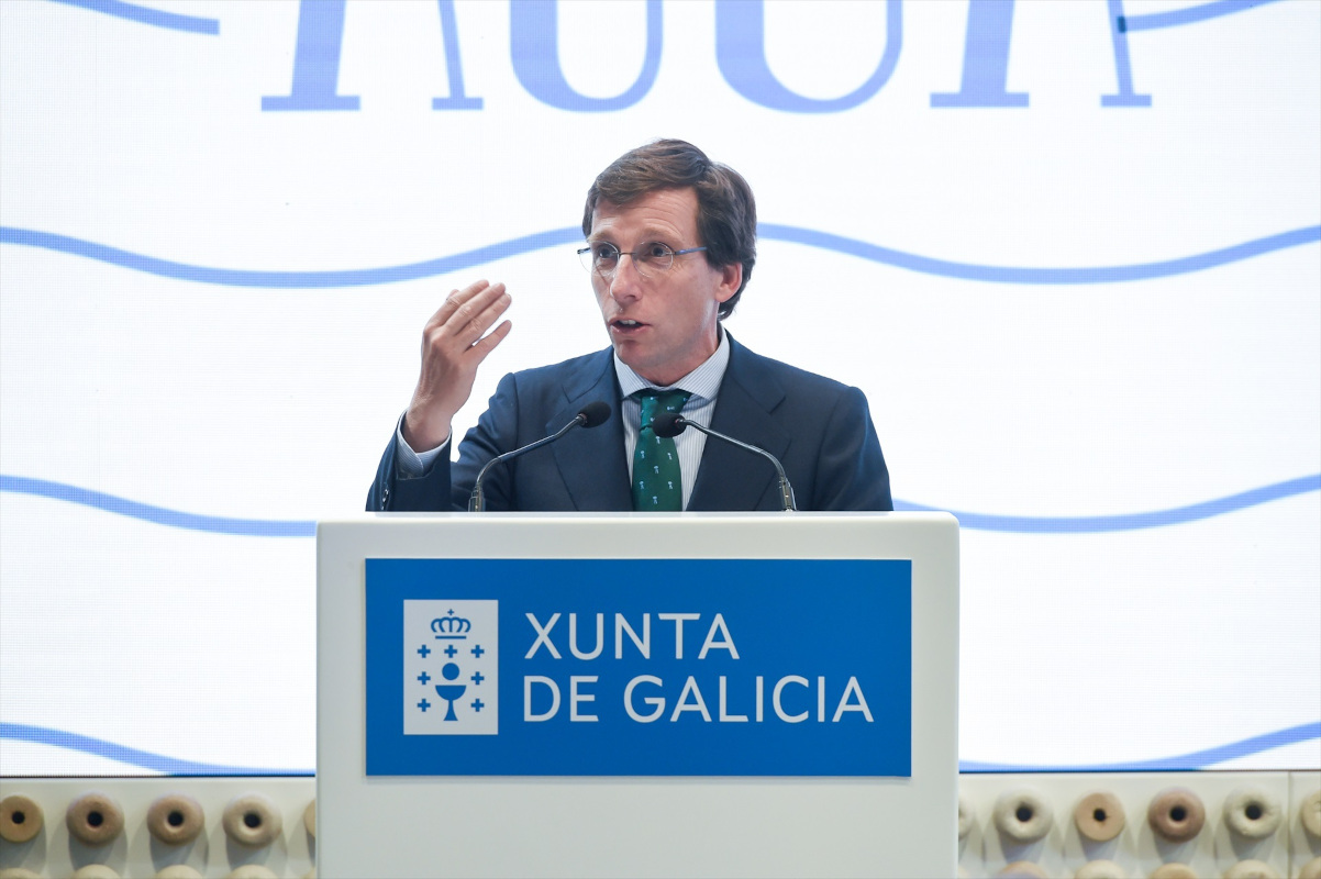 El alcalde de Madrid, José Luis Martínez-Almeida, elige a una compañera de Derecho como coordinadora.