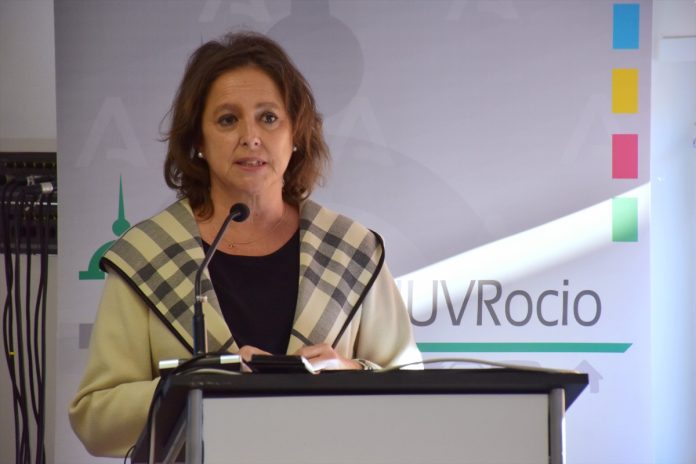 La consejera de Salud y Consumo, Catalina García, hace balance de su gestión.