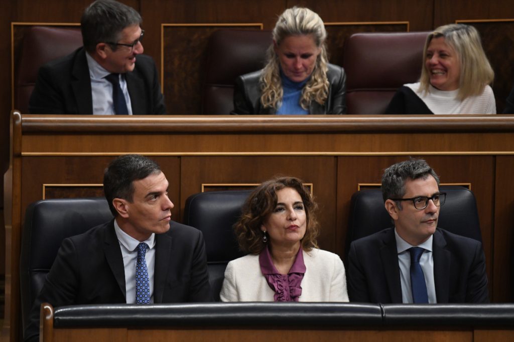 pedro sanchez maria jesus montero felix bolanos psoe amnistia junts Moncloa