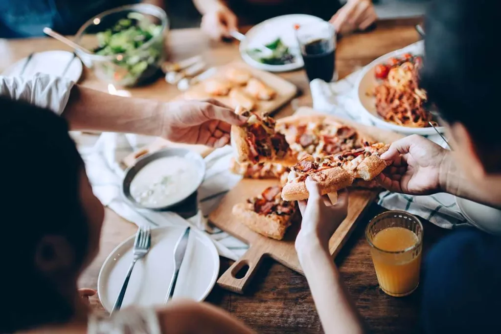 Pizza de Zanahoria: Una deliciosa receta fácil de hacer en solo minutos 4 Moncloa pizza Moncloa