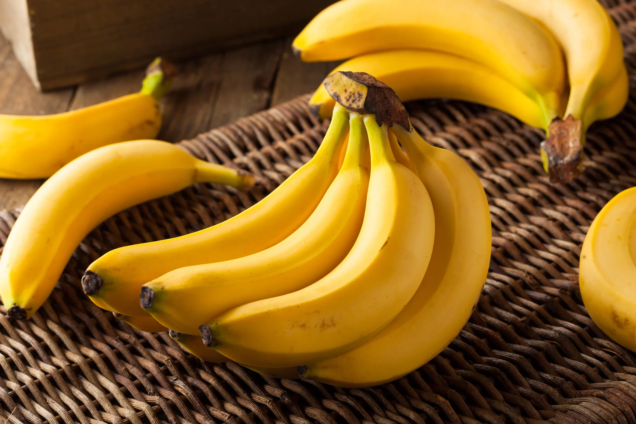 ¿Pueden los diabéticos disfrutar de plátanos? ¡Sorpresa! 2 Moncloa EL PAPEL DE LAS VITAMINAS Y MINERALES EN LOS PLÁTANOS