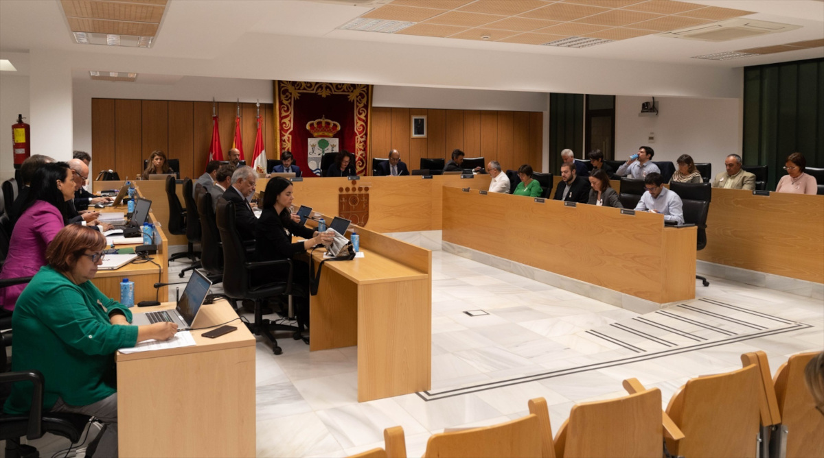 En el último pleno de San Sebastián de los Reyes antes de sus fiestas abordaron los escándalos del municipio.