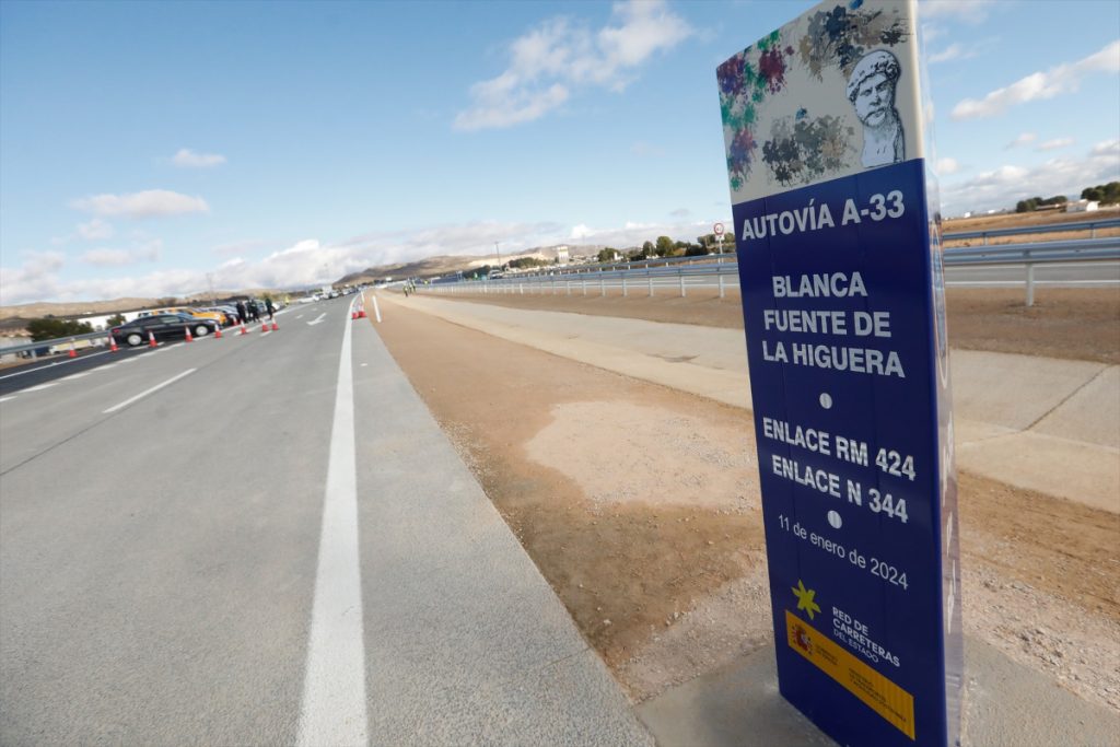 Último tramo de la A-33 entre Yecla y Caudete, inaugurado el 11 de enero.