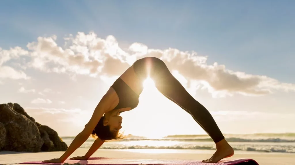 Yoga: Olvídate de solo estirar, estos son sus beneficios poco conocidos 2 Moncloa yoga 4 Moncloa