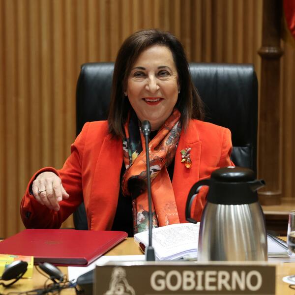 Sumar quiere que Defensa informe anualmente de qué elementos franquistas va retirando para cumplir la ley