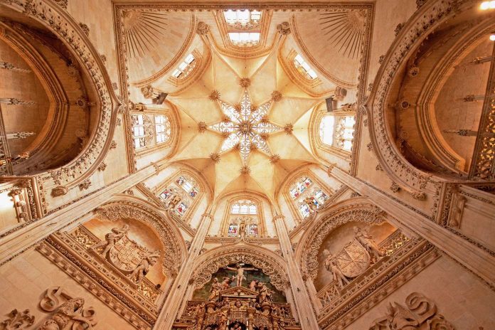 La Leyenda y los Secretos Ocultos de la Catedral de Burgos
