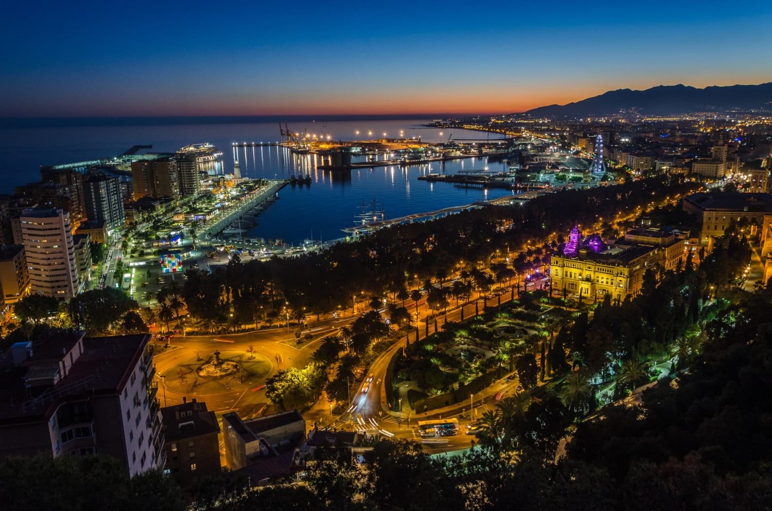 Desvelando Málaga: 10 curiosidades que expertos conocen y te sorprenderán