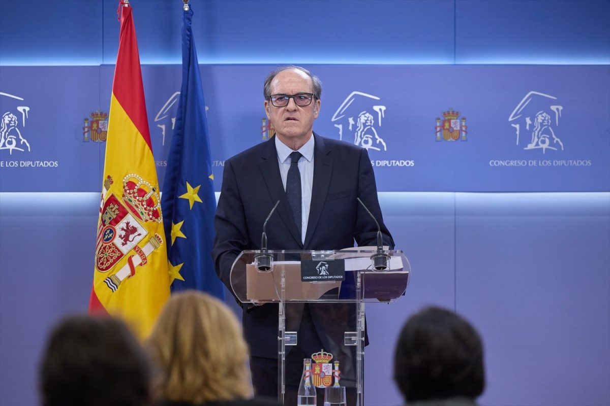 Alumnos de FP sanitaria acuden al Defensor del Pueblo por sus prácticas | Foto: Europa Press