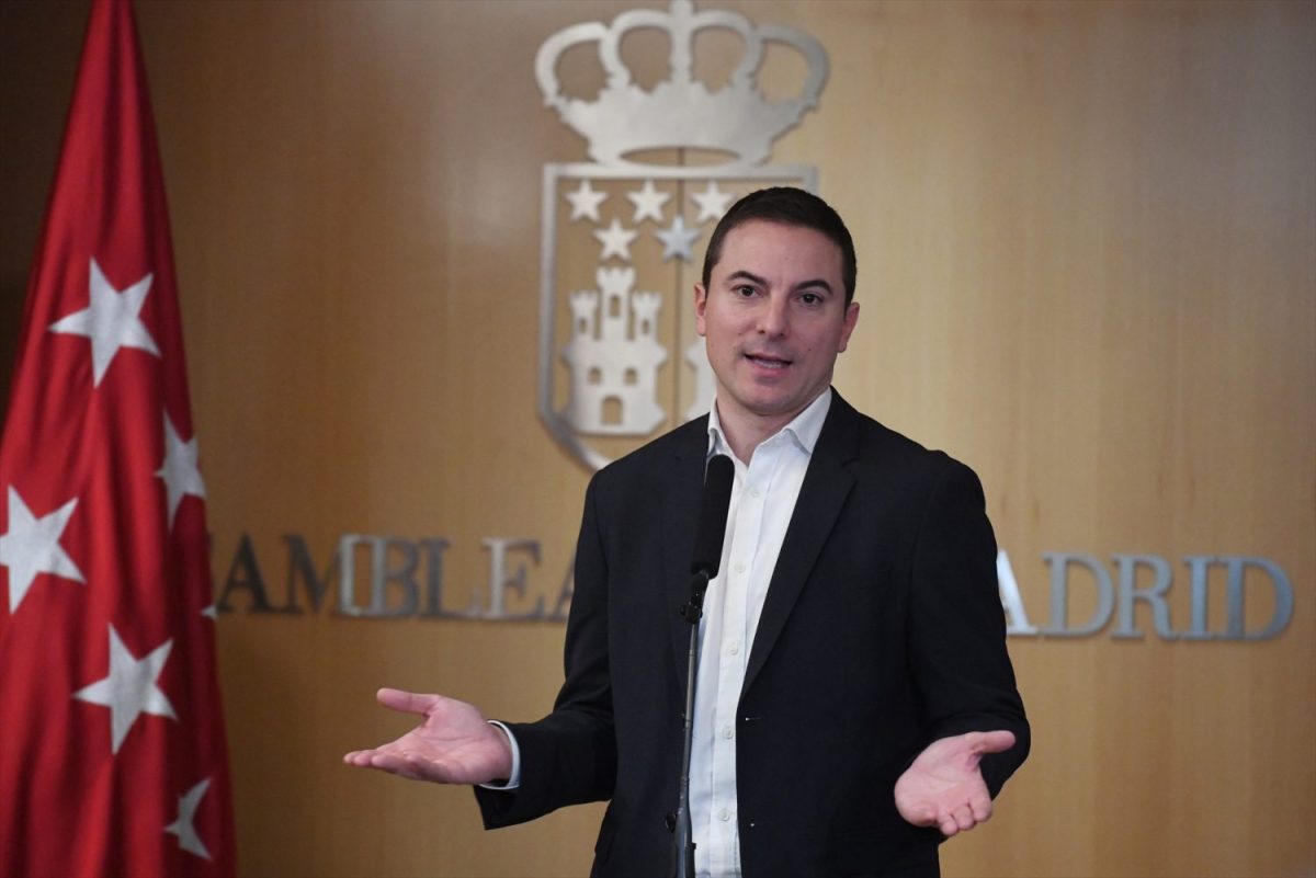 Lobato defiende a Sánchez ante las acusaciones de Milei. | Foto: Europa Press