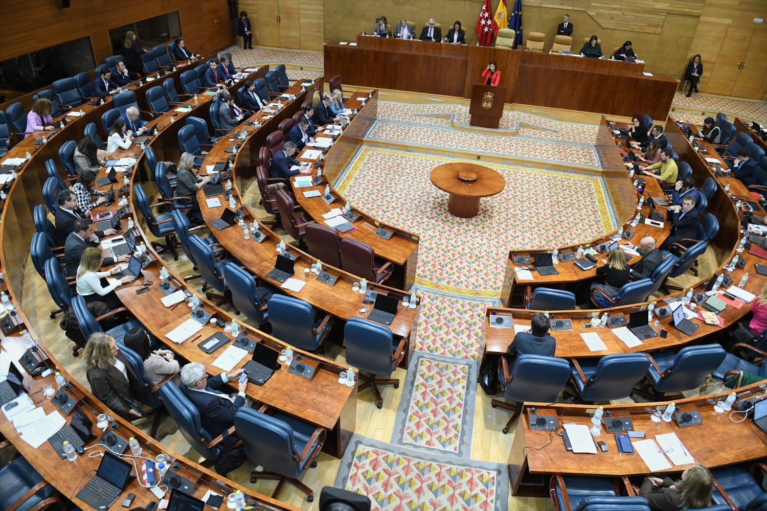 La mitad de los diputados electos abandonan la Asamblea de Madrid | Foto: Europa Press