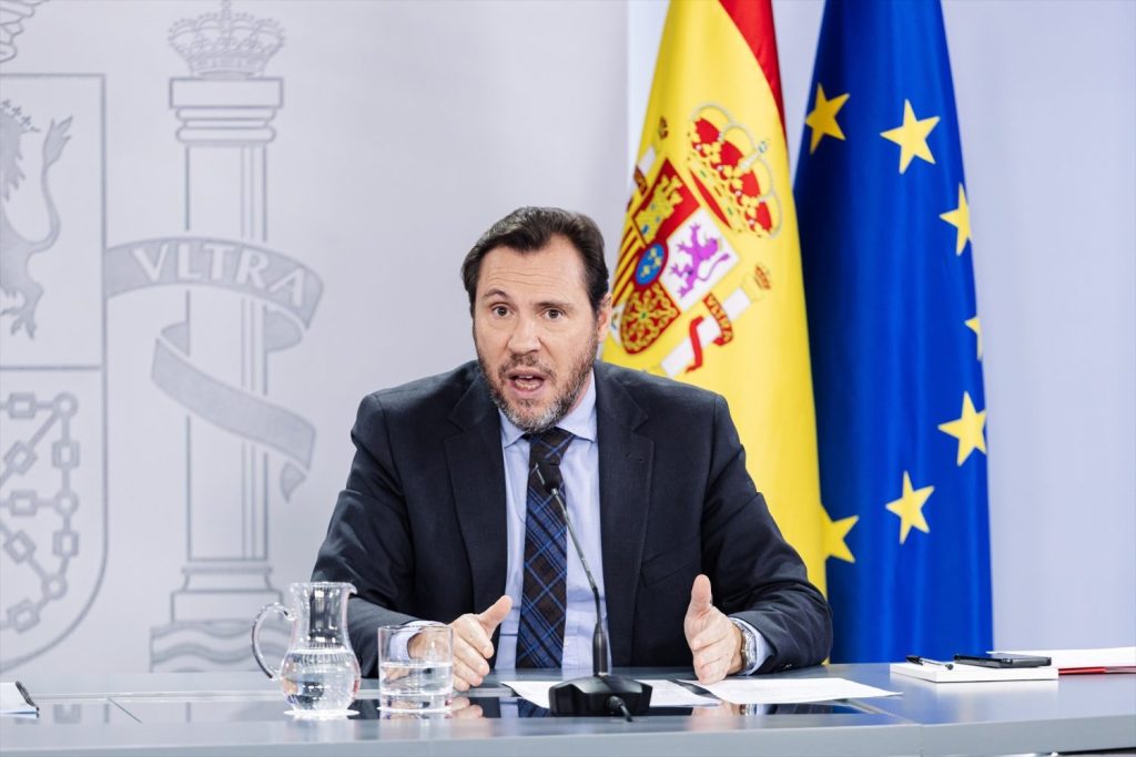 Lobato pide disculpas a los madrileños ante la ausencia de Puente | Foto: Europa Press