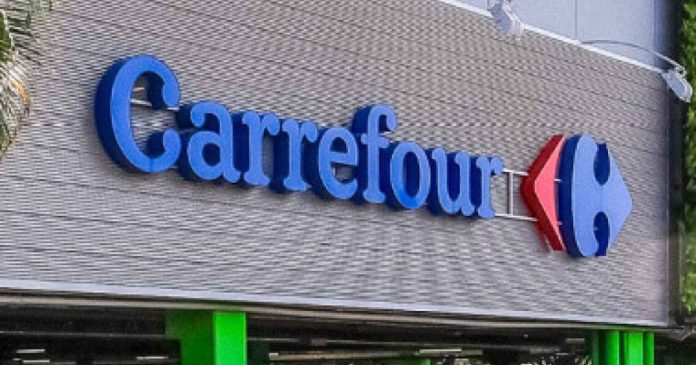 Freidora de aire Carrefour: Potencia excepcional, precio imbatible frente a Cecotec o Cosori