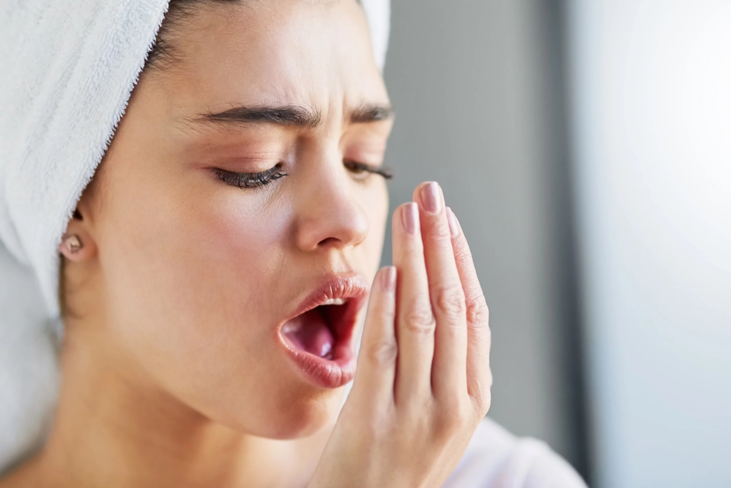 Cómo quitar el mal aliento: remedios caseros contra la halitosis y causas  del problema
