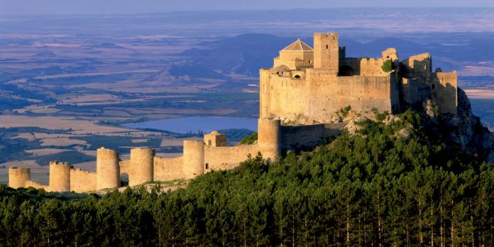 Castillo de Loarre, Huesca: Enigmas de una fortaleza que desafió el tiempo