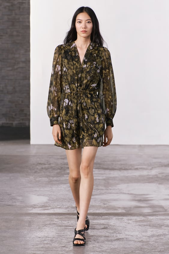 Renueva tu primavera con los 7 vestidos irresistibles de Zara 7 Moncloa Vestido estampado ZW Collection Moncloa