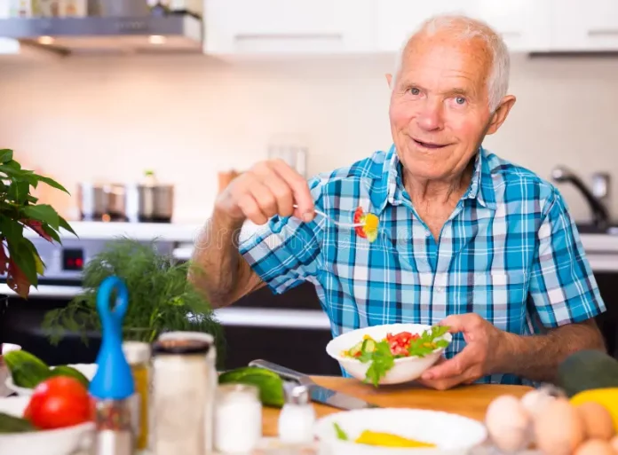 ¡Atención Mayores de 60! Descubre los 7 Superalimentos para Transformar tu Dieta