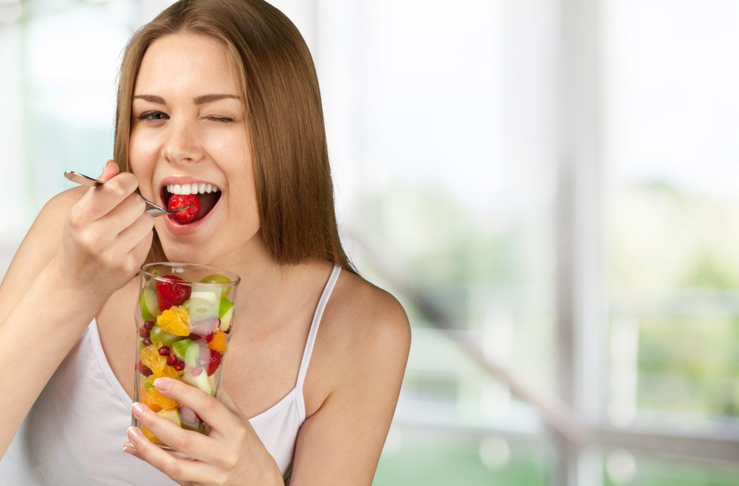 Este es el momento ideal para comer fruta, según los expertos: ¡Descubre el porqué!