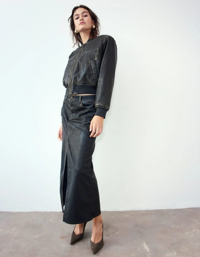 conjunto bomber falda efecto piel