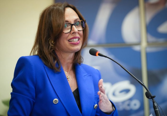 La consejera de Fomento de Andalucía, Rocío Díaz, ha ensalzado los progresos del Gobierno de Juanma Moreno.