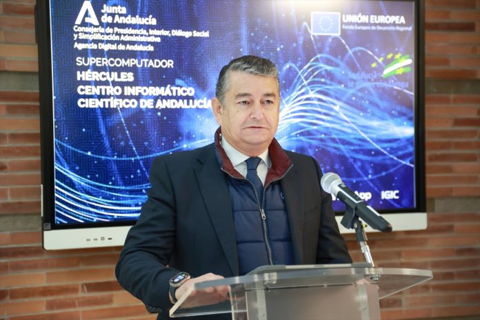 El consejero de la Presidencia, Interior, Diálogo Social y Simplificación Administrativa, Antonio Sanz, asegura que Andalucía está lista para dar un empujón definitivo hacia la innovación y la digitalización sin precedentes.