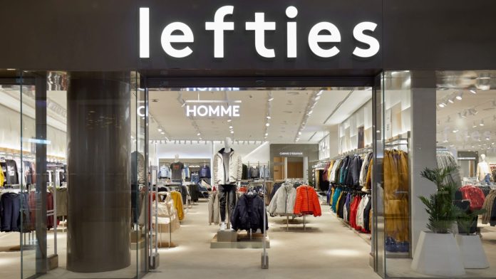 Cuesta 8,99 euros, tiene estilo y está en cuatro colores: la nueva joya de Lefties
