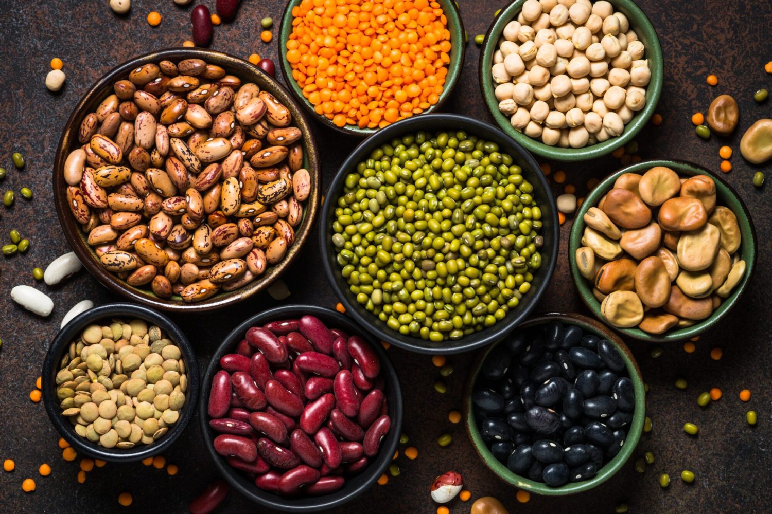 ¡Atención mayores de 60! Descubre los 7 superalimentos para transformar tu dieta 5 Moncloa LEGUMBRES: UNA OPCIÓN VERSÁTIL Y NUTRITIVA