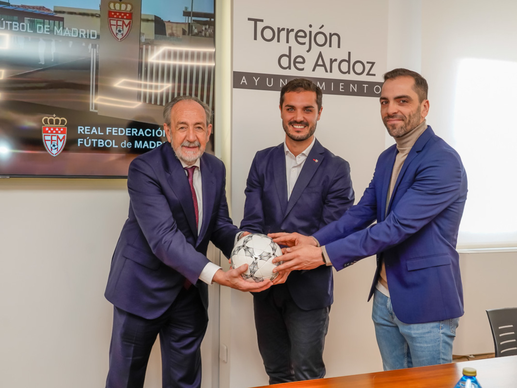 El Ayuntamiento de Torrejón de Ardoz y la RFFM han llegado a un acuerdo para hacer su nueva ciudad deportiva en este municipio.