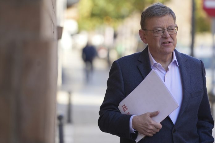 Ximo Puig deja el Senado para irse de embajador de la OCDE