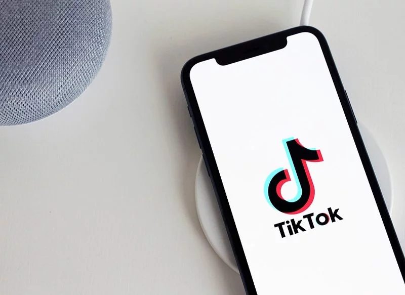 Advierten sobre SMS fraudulentos de TikTok ofreciendo empleo falso