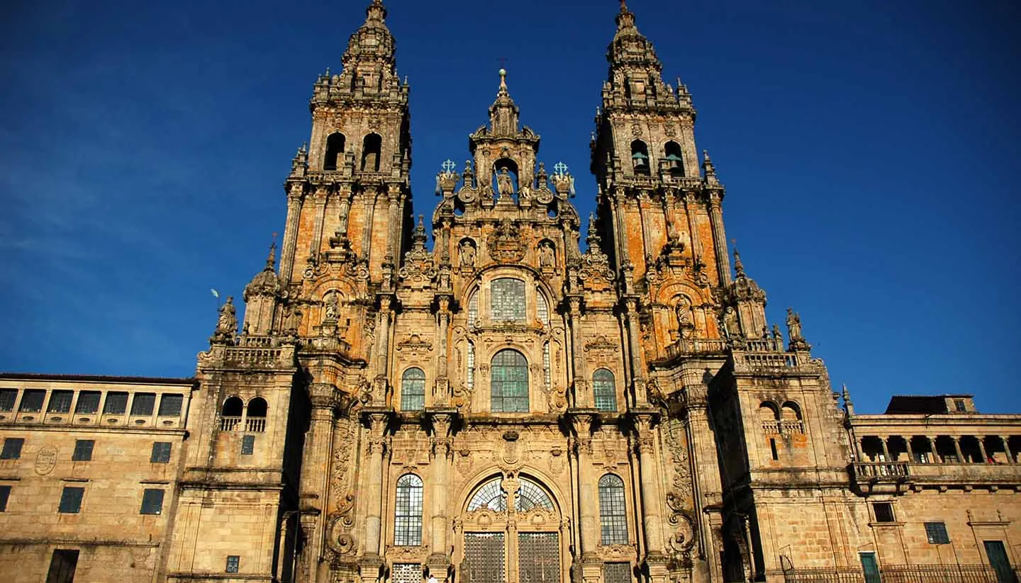 CATEDRAL DE SANTIAGO DE COMPOSTELA: LA CAPILLA DE LAS RELIQUIAS