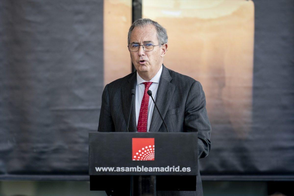 Enrique Ossorio da portazo a Juan Lobato y evita verse en privado con él | Foto: Europa Press