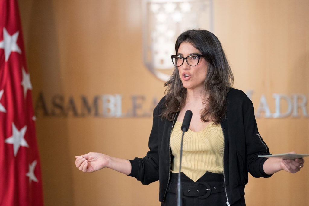 Más Madrid retira sus lonas sobre fallecidos en residencias 1 Moncloa EuropaPress 5775413 portavoz mas madrid asamblea manuela bergerot ofrece declaraciones pleno 1 Moncloa