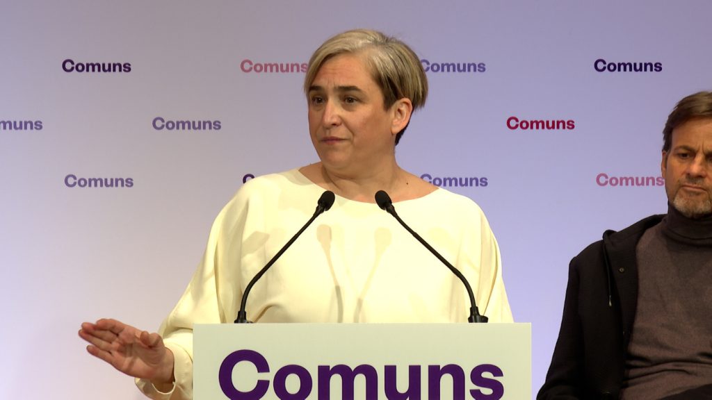 La bronca y el lodazal político se extienden por las instituciones 3 Moncloa La exalcaldesa y líder de BComú, Ada Colau, ha entrado en una «dinámica destructiva» según Collboni.