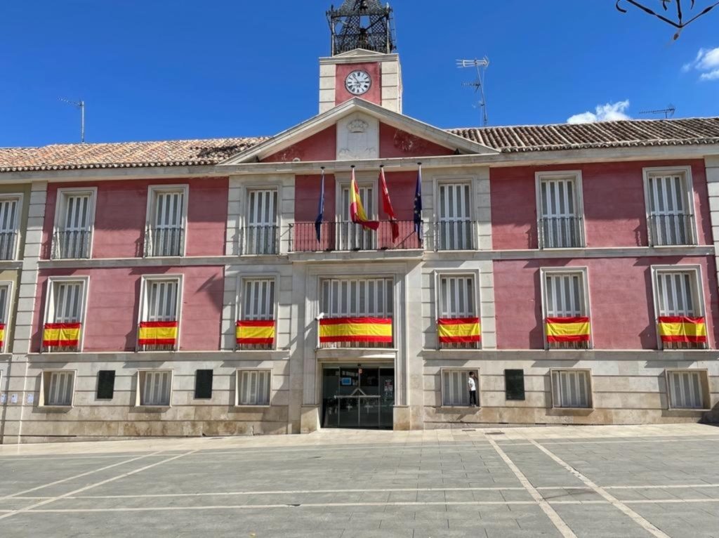 CC OO pide el cese de un concejal de Aranjuez por acoso laboral 2 Moncloa El Juzgado de lo Social nº 10 declaró nula la decisión del Consistorio en una sentencia del 28 de julio de 2021.