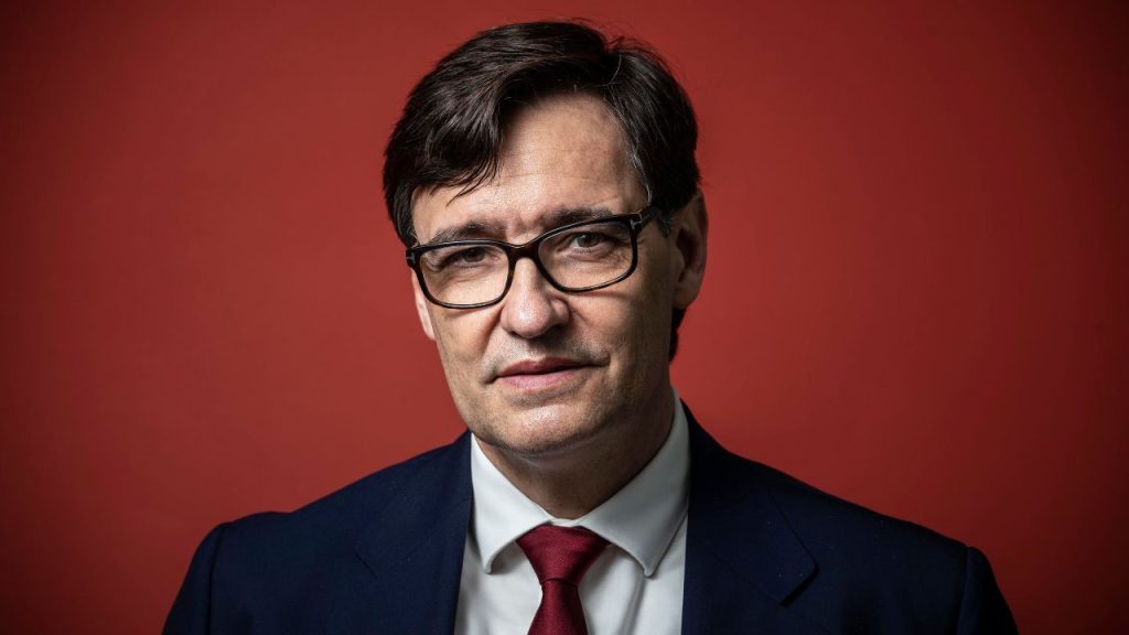 Illa se reivindica como candidato transversal y señala que la sociedad catalana "no está" en la vía unilateral 1 Moncloa Illa se reivindica como candidato transversal y señala que la sociedad catalana "no está" en la vía unilateral