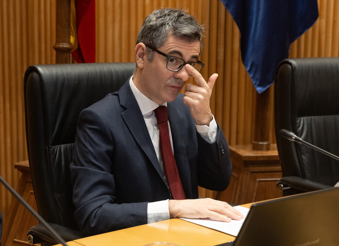 El ministro Félix Bolaños creía que el conflicto laboral con Justicia había terminado, pero el PP le advierte que no es así.