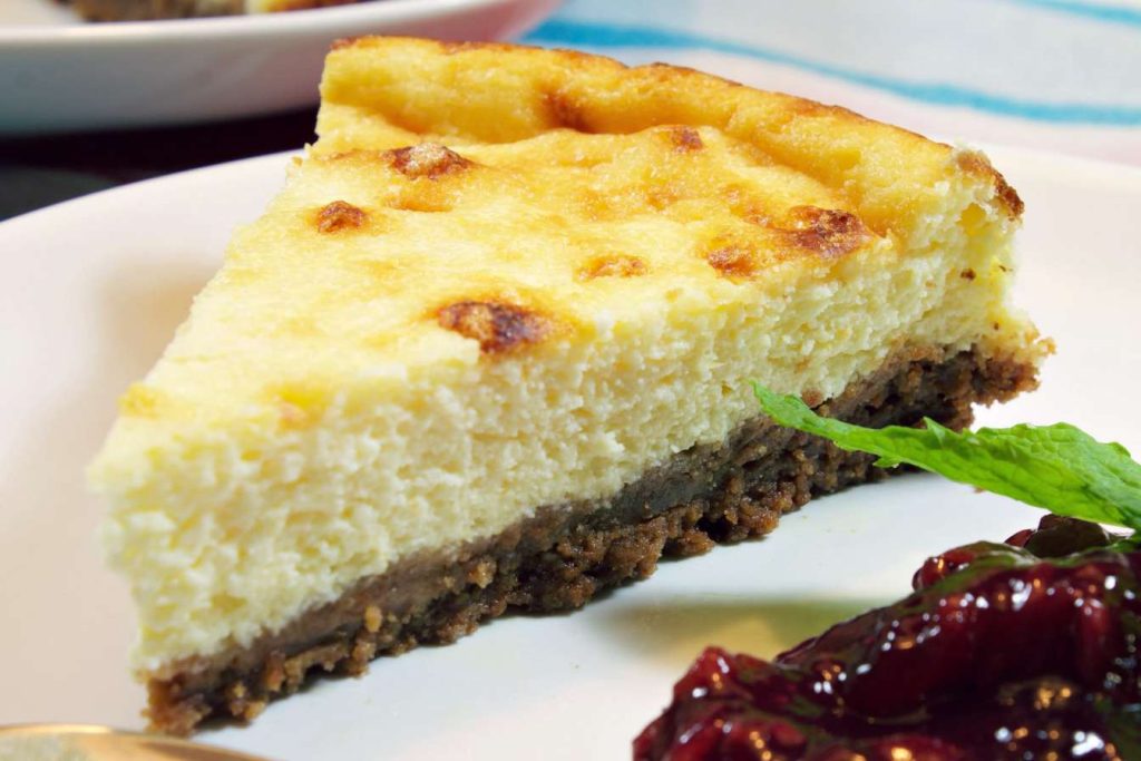 Tarta de queso, nueces y miel: el secreto de la abuela para estar lista en menos de 1 hora 2 Moncloa Tarta de queso ricotta: receta paso a paso de una delicia sin límites