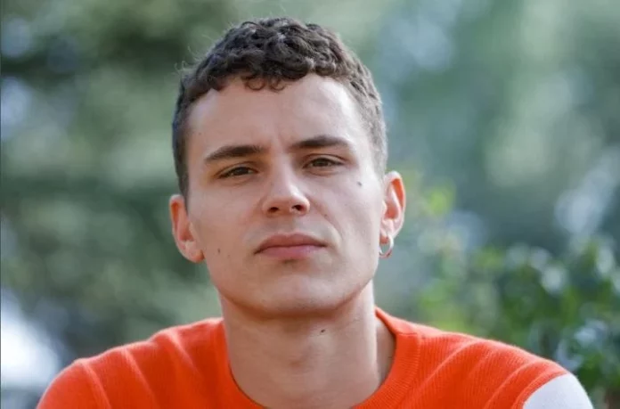 Arón Piper y su lucha contra un trastorno poco conocido