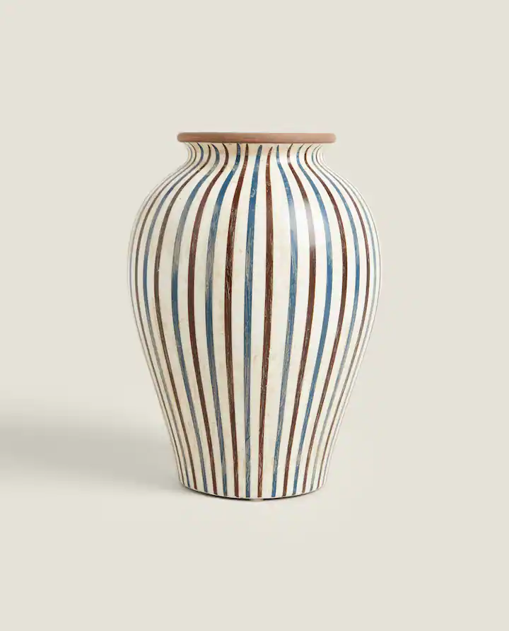 5 jarrones de Zara Home que darán un toque rústico y natural a tu casa 3 Moncloa 4322046400 1 1 2 Moncloa