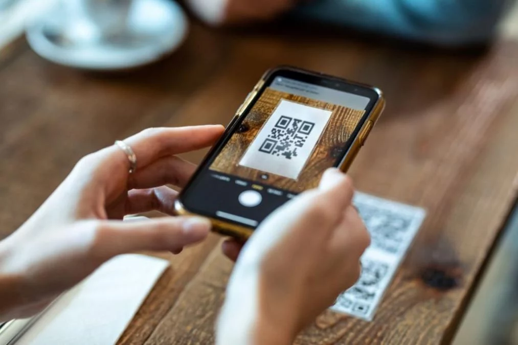 Códigos QR: el nuevo objetivo de los hackers y cómo defenderte 1 Moncloa El aumento de las estafas con códigos QR