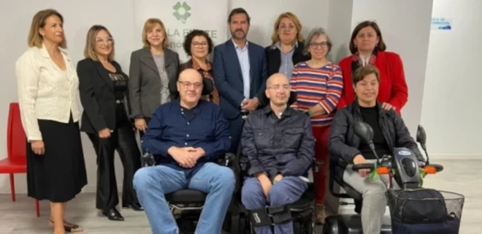 El PP de Murcia no entiende por qué no se tramita con la misma urgencia la Ley ELA que la ley de amnistía.